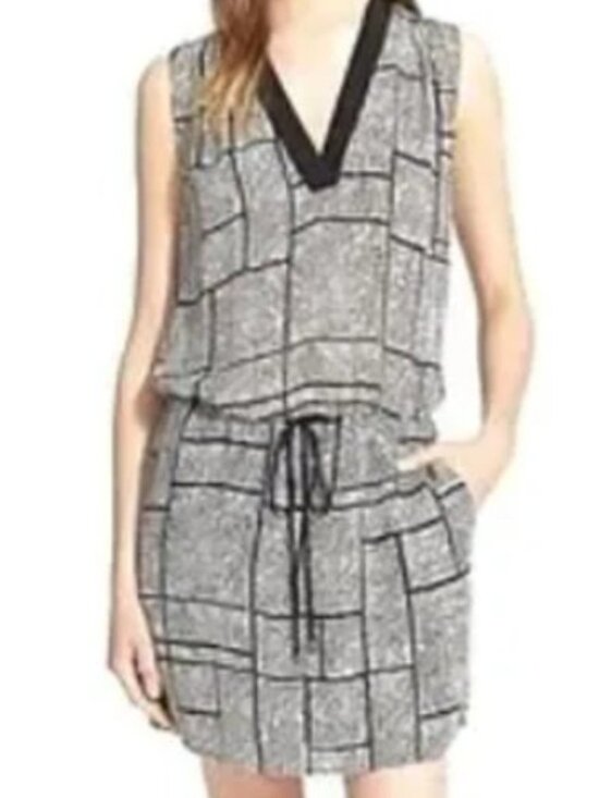 Vince Dresses & Skirts - Vince Silk V Neck Blouson Drawstring Waist Dress Size Small